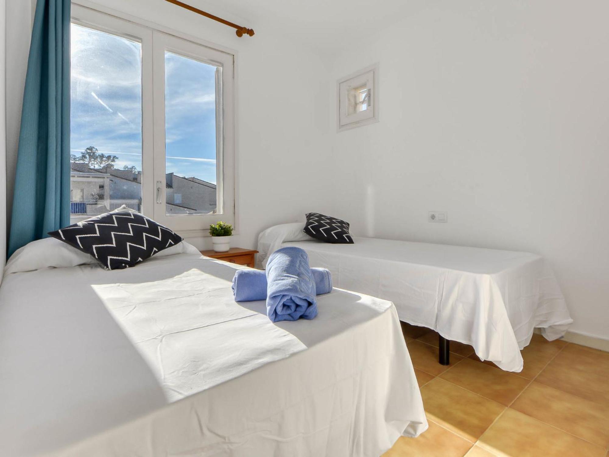 Apartment Platja De Roses-6 By Interhome Екстер'єр фото